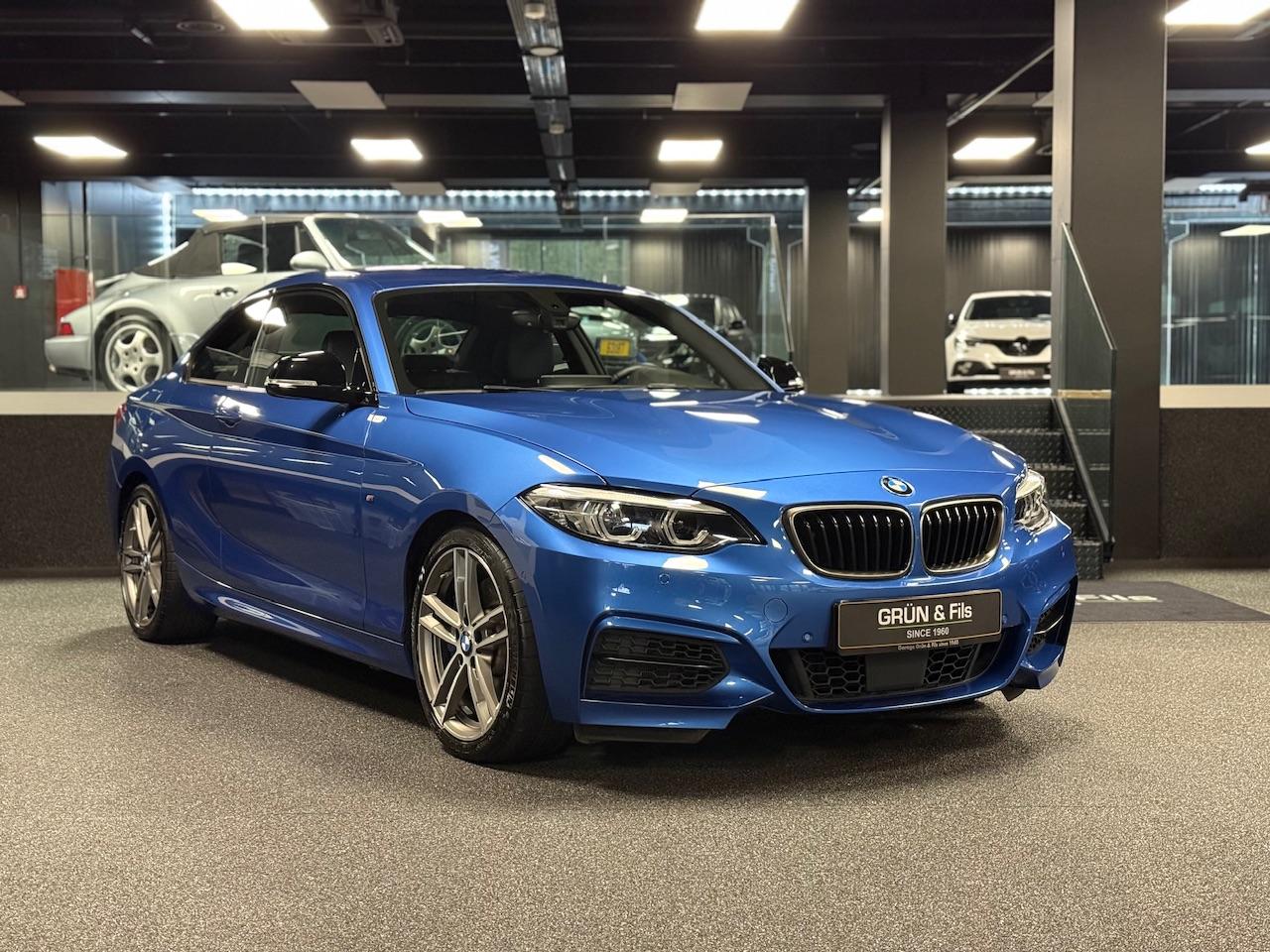 BMW M240i