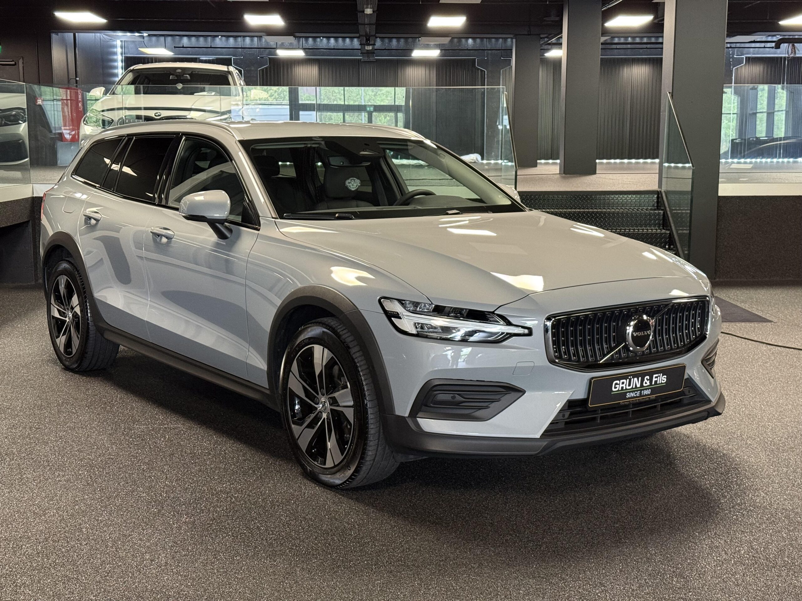Volvo V60 Cross Country