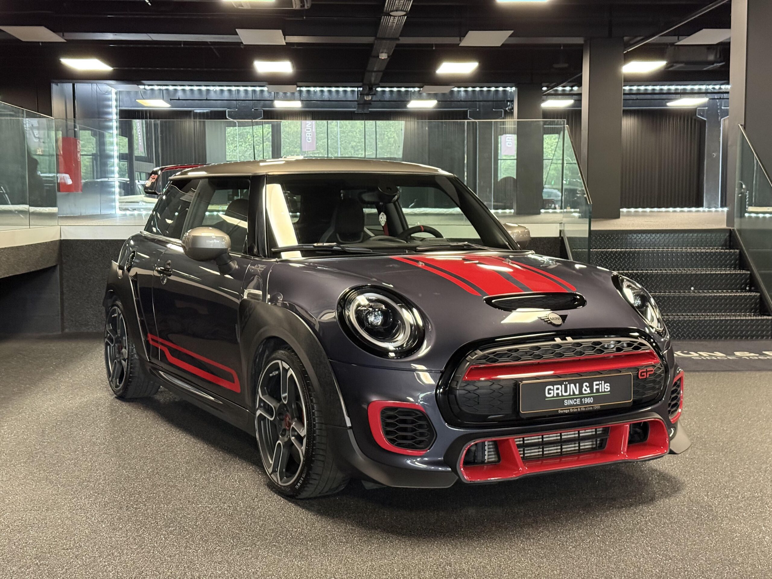MINI Cooper Cabrio John Cooper Works