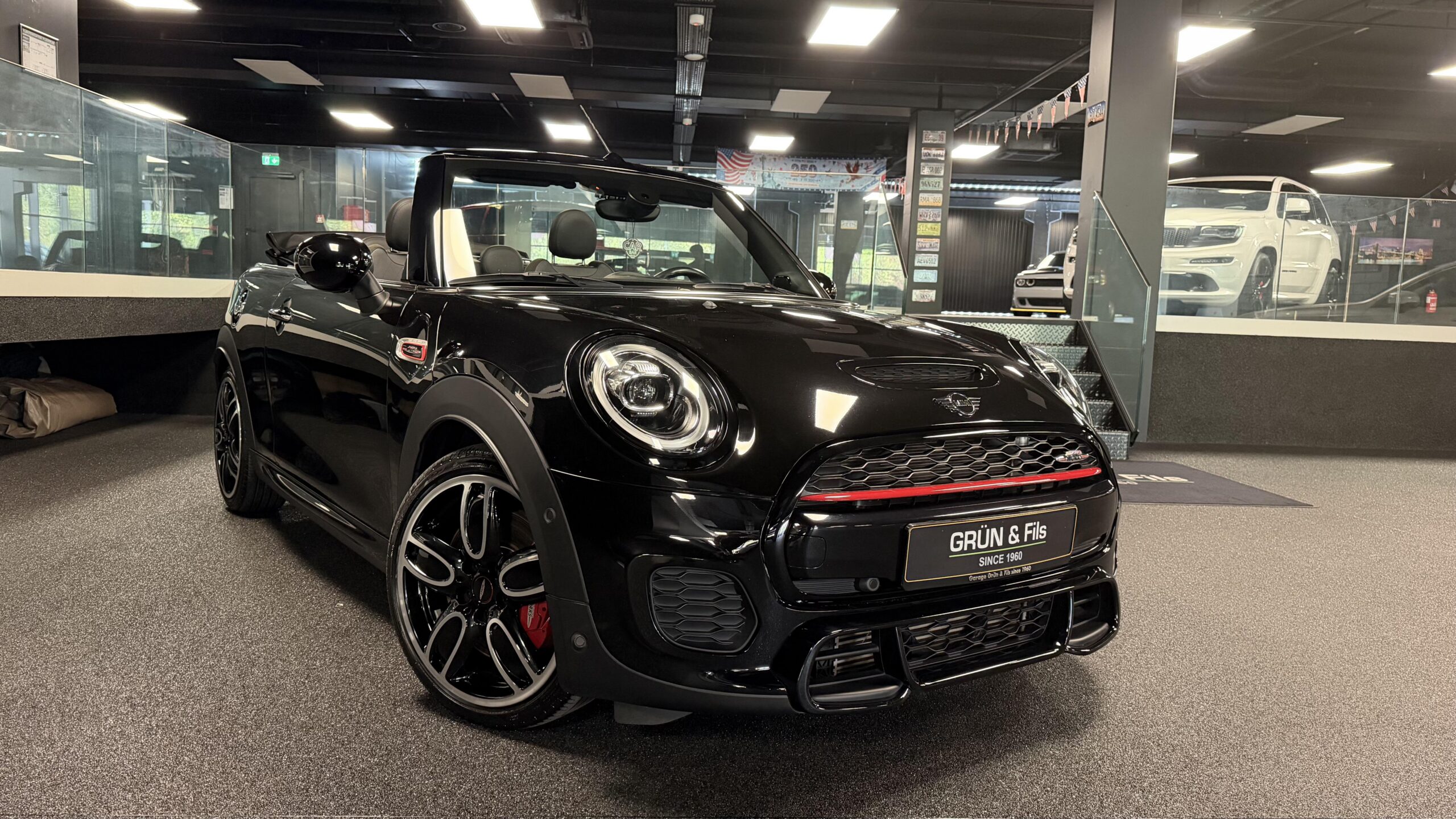 MINI John Cooper Works Cabrio
