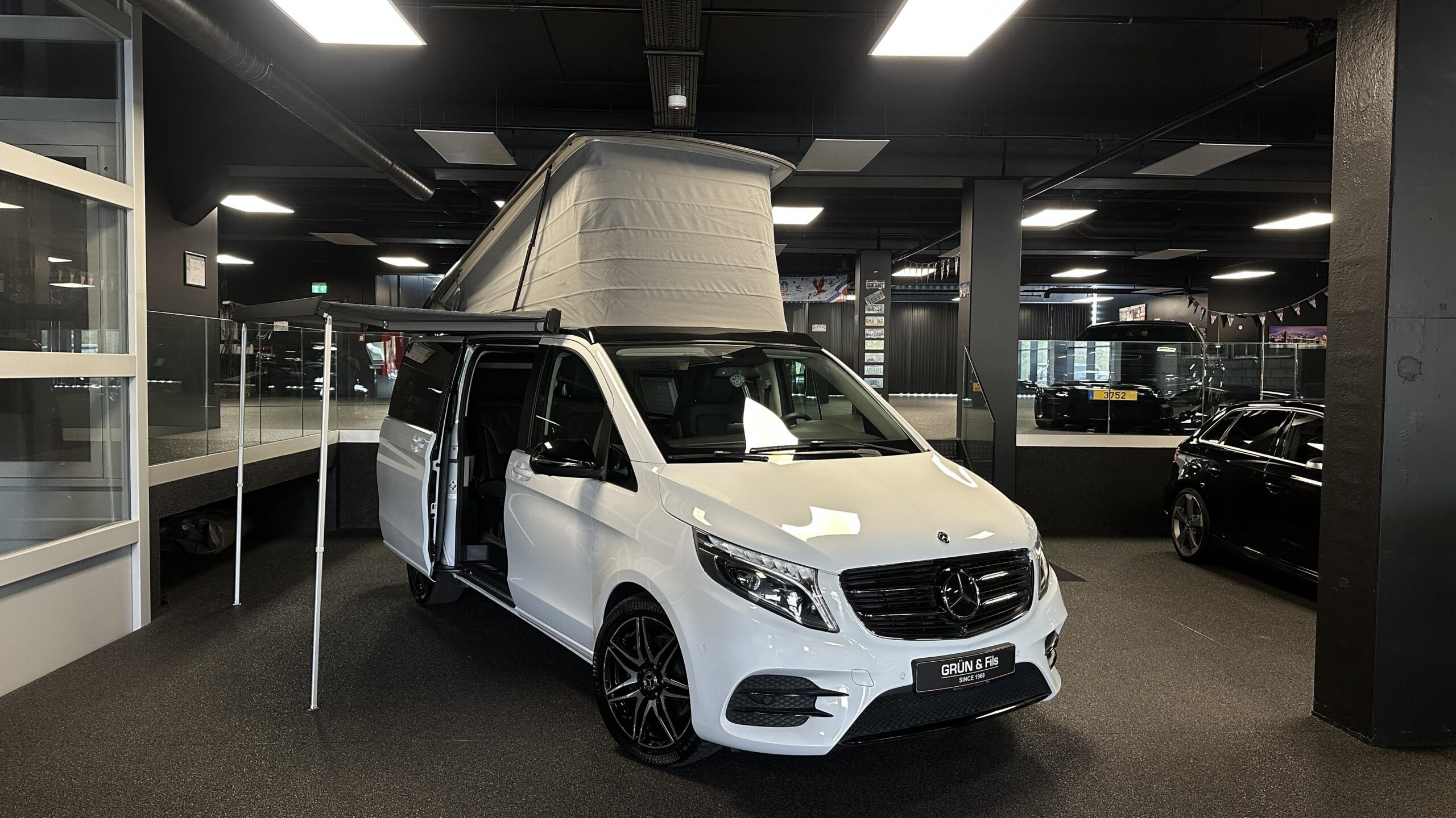 Mercedes-Benz V 250